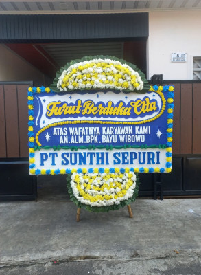 Papan Bunga Duka di Usilimo